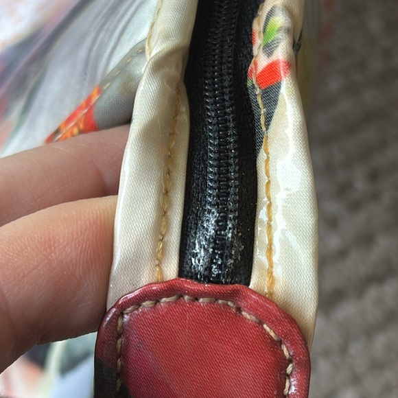 Kate Spade Y2K Rare Collage Cosmetic Pouch - Picture 9 of 14